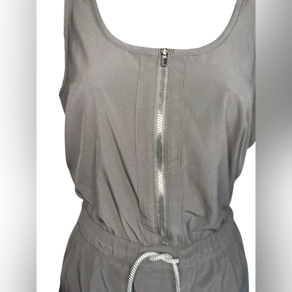 ATHLETA Dress Womens sz 6 Black Expedition Drawstring Sleeveless Pockets Outdoor - Picture 9 of 10